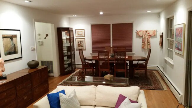 Foto del edificio - 3123 38th St NW