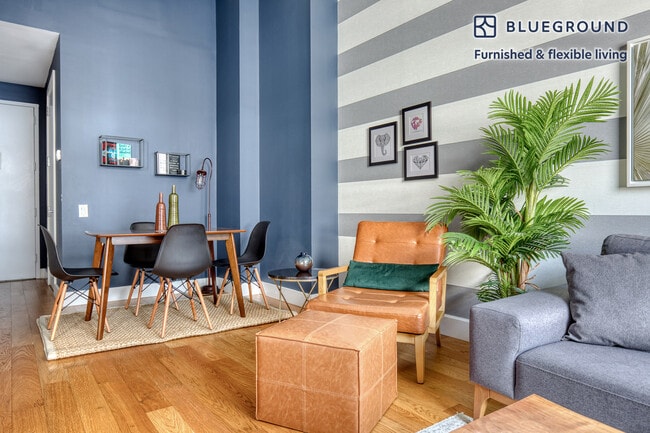 Building Photo - 53 Park Pl