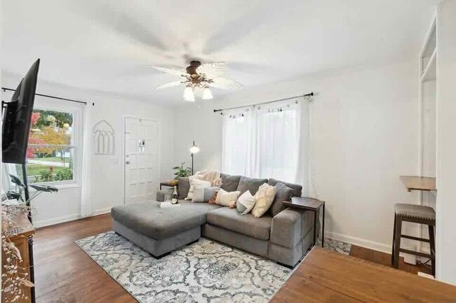 Foto del edificio - 503 Cornell Ave