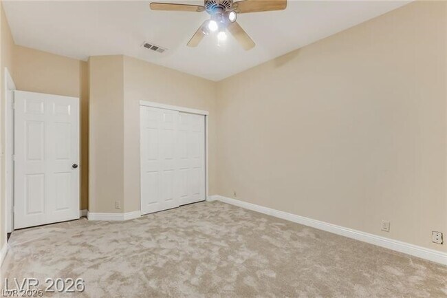 Foto del edificio - 7 Crown Valley Dr