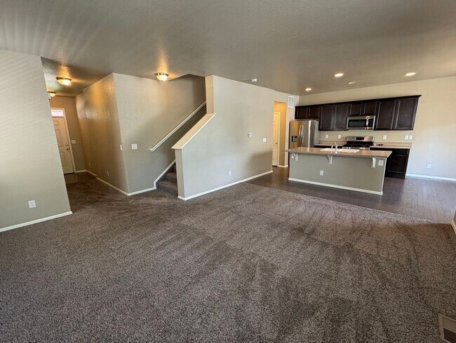 Foto del edificio - ***$500 Off 1st Months Rent*** Stunning 4BD/3BA Home in North Longmont - Available NOW!