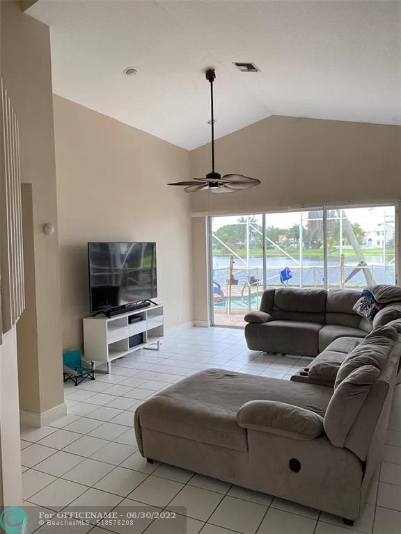 Foto del edificio - 7263 Tillman Dr