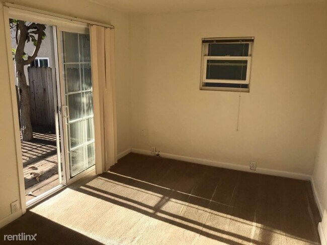 Foto del edificio - 2 br, 1 bath House - 127 Cottage Ave C Unit C