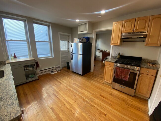 Foto del edificio - 224 Hanover St