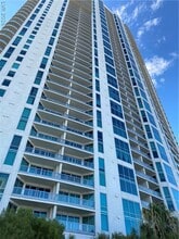 Building Photo - 322 E Karen Ave