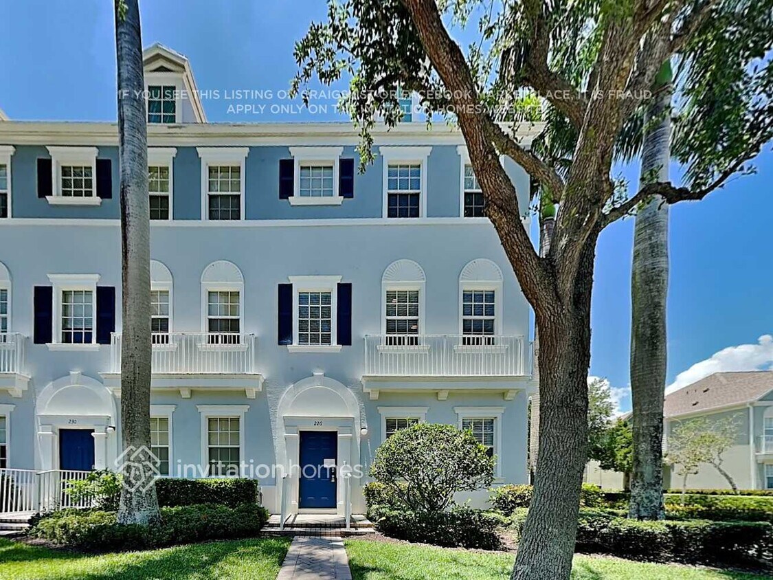 Foto principal - 226 W Thatch Palm Cir
