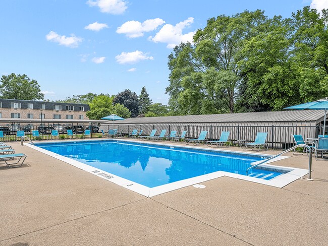 ¡Te encantará nuestra piscina! - Shores of Roosevelt Park