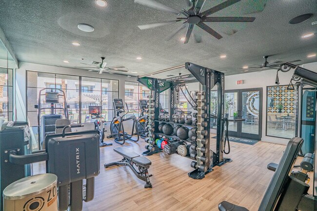 Foto del edificio - 6610 N 93rd Ave