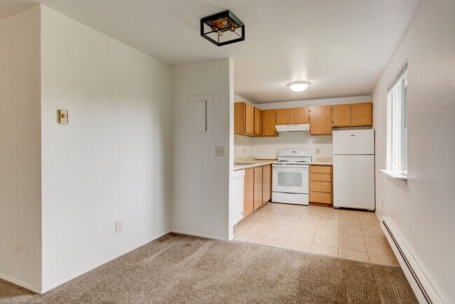 Foto del edificio - Comfortable 2-Bedroom Apartment