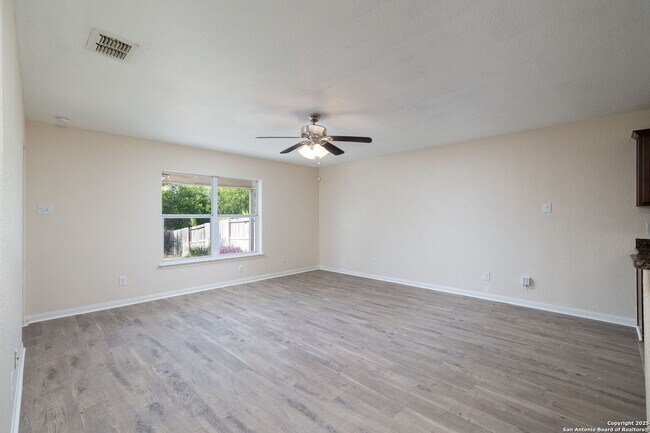 Foto del edificio - 6507 Luckey Square