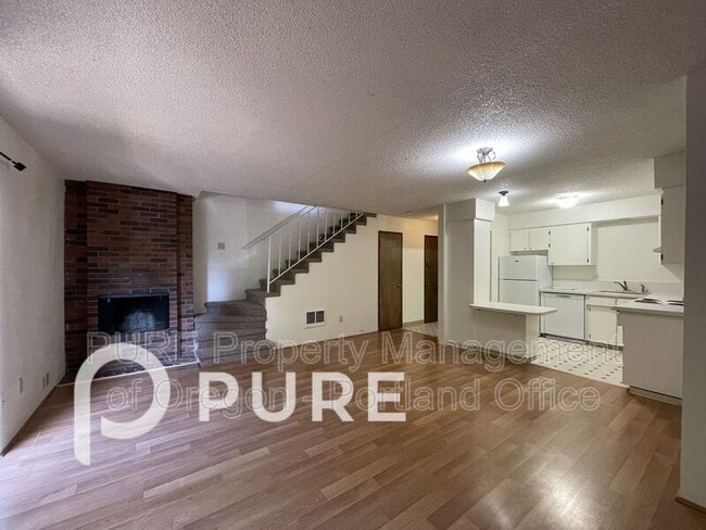 Photo - 2649 NE Wasco St House