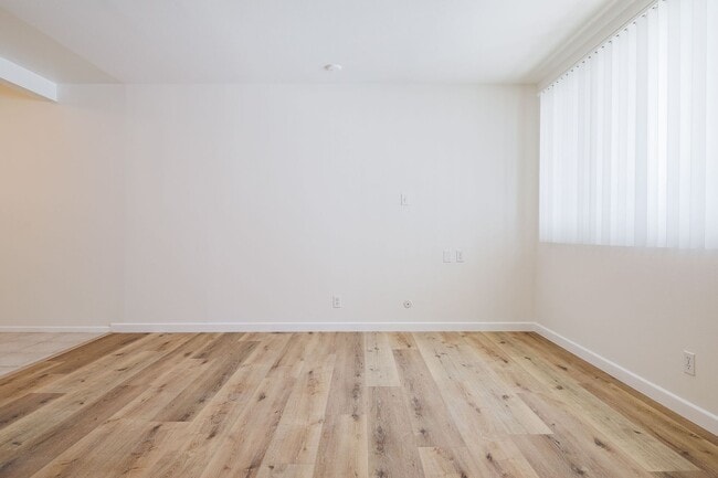 Interior Photo - Cozy Apartment in Koreatown