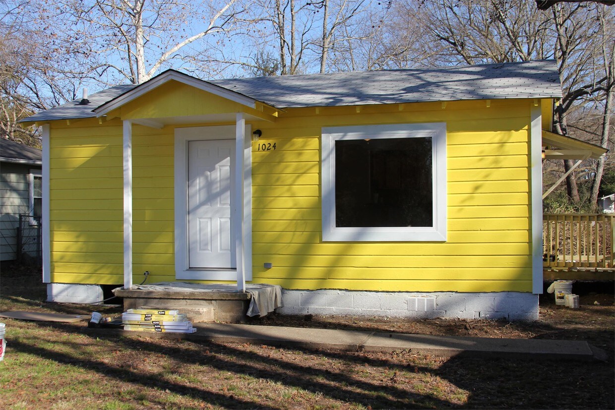 Foto principal - 1024 South Rd