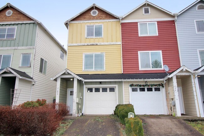 Building Photo - Stylish & Modern 2 Bed, 1.5 Bath Gresham T...