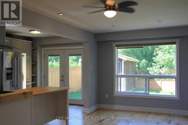 Building Photo - 50 Pickett Crescent