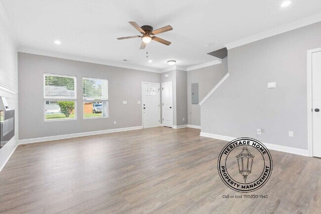 Building Photo - Charming 3-Bed Haven with 2.5 Baths in the Heart of Hampton!