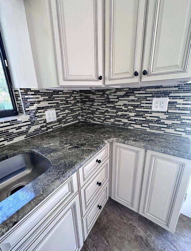 Foto del edificio - Private, Peaceful, Tranquil, Priced to Move!