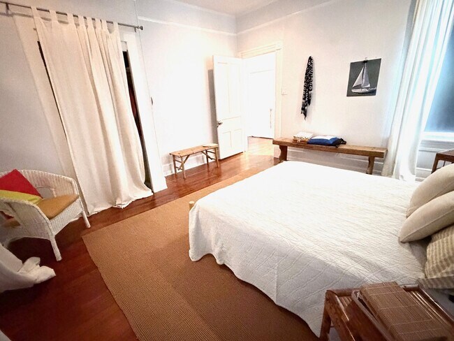 Foto del edificio - 1803-1821 21st St