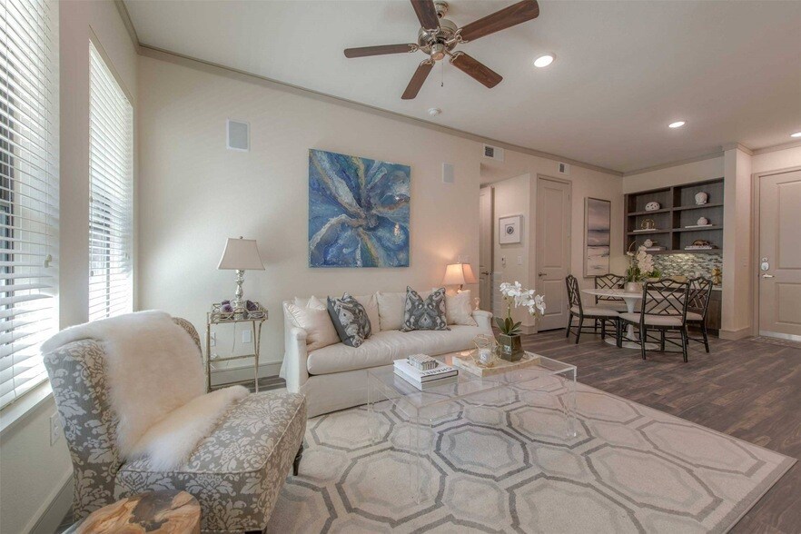 Photo - 1800 St Joseph Parkway Unit 509