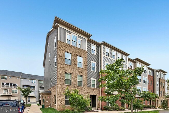 Foto del edificio - 24745 Monk Meadows Terrace