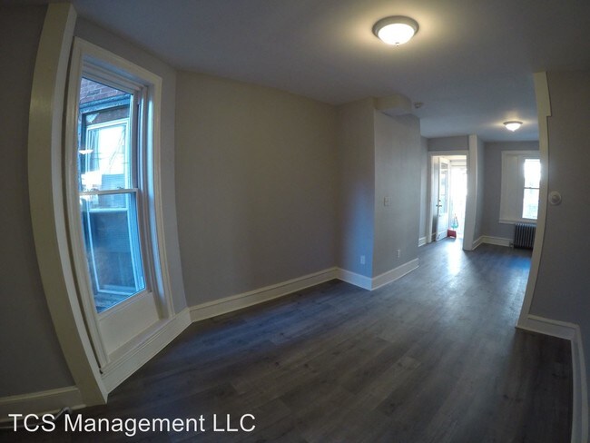 Foto del edificio - 3 br, 1 bath House - 5720 Hazel Ave.