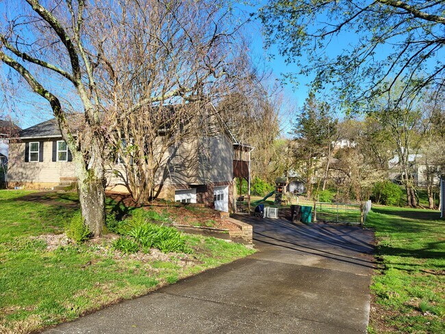 Photo - 10609 Sprawls Point House