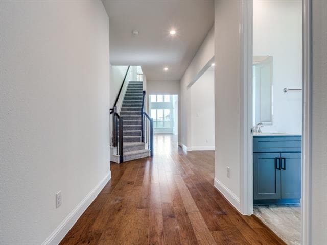 Foto del edificio - 604 Verona Dr