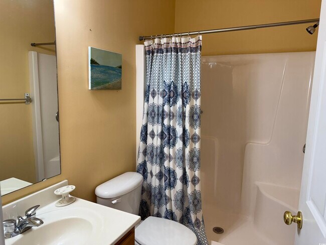 Foto del edificio - 5858 Longwood Dr