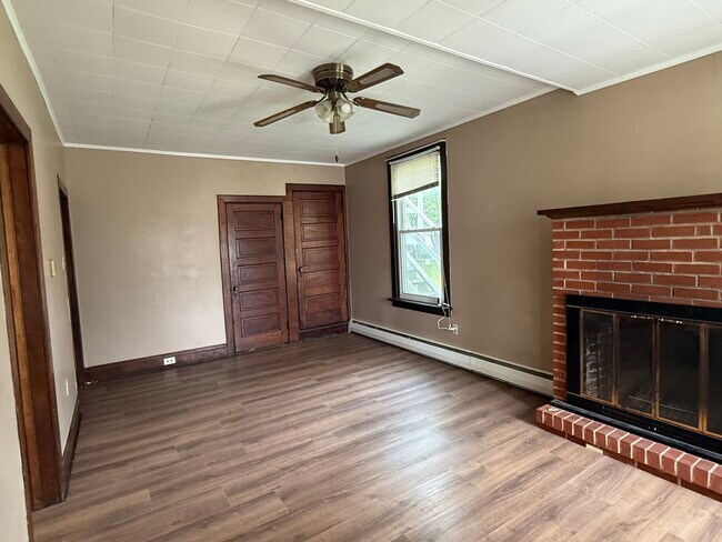 Living Room - 629 Herman Ave
