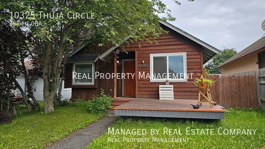 Primary Photo - Eclectic Two Bedroom One Bath Home with Yard