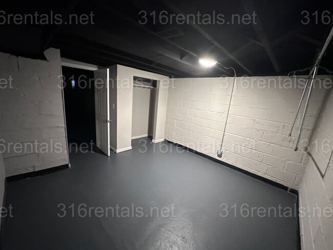 Foto del edificio - $825 - 3 bed 1 bath - Beautiful apartment ...