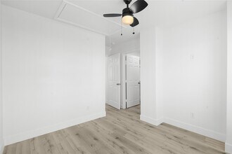 Building Photo - 6403 Illinois St