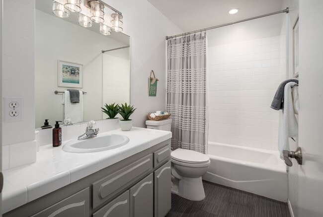 Building Photo - 6732 Antilope St