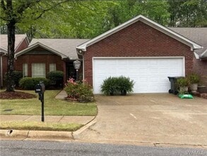 Building Photo - 2125 Fox Ridge Rd