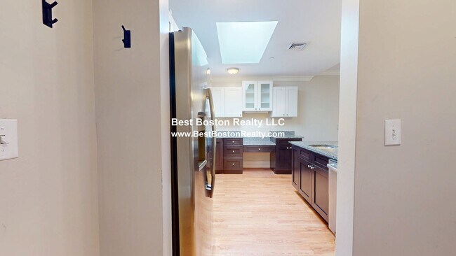 Foto del edificio - 286 Main St