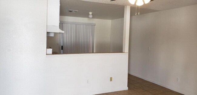 Building Photo - 9917 Stobaugh St