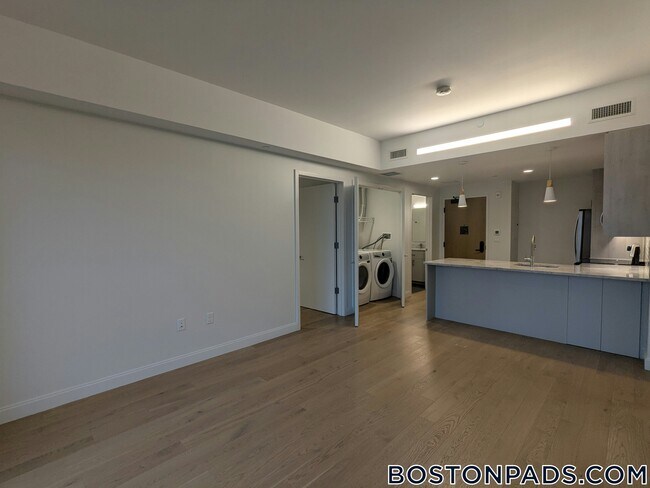 Foto del edificio - 55 Brighton Ave