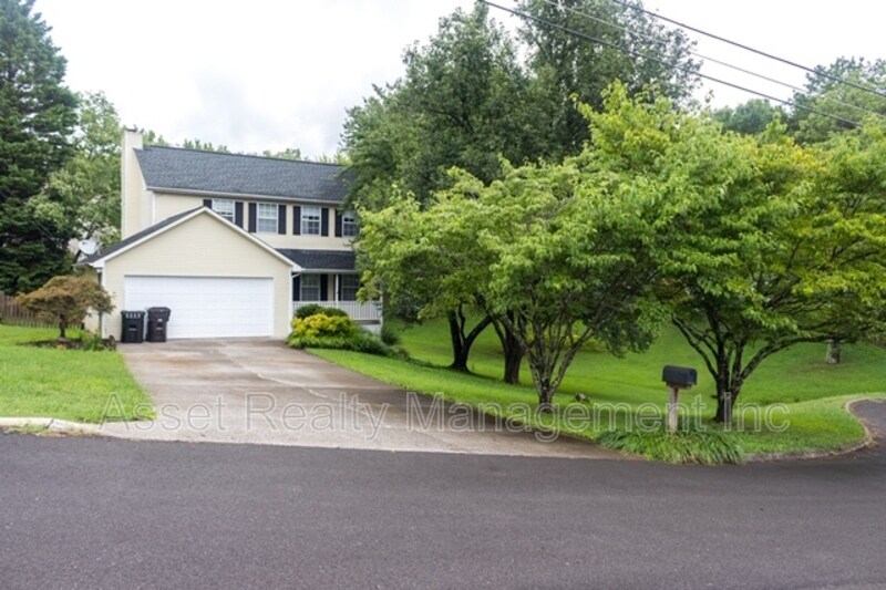 Primary Photo - 9009 Tall Timber Dr