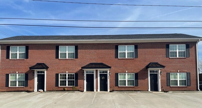 Building Photo - 272 Trunk St NE
