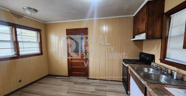 Foto del edificio - 2804 Skyline Dr