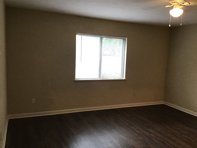 Foto del edificio - 7717 Bermejo Rd