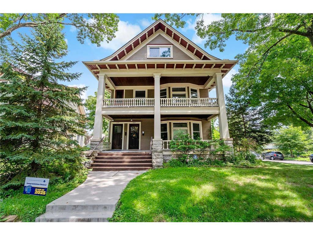 Primary Photo - 1225 Hague Ave