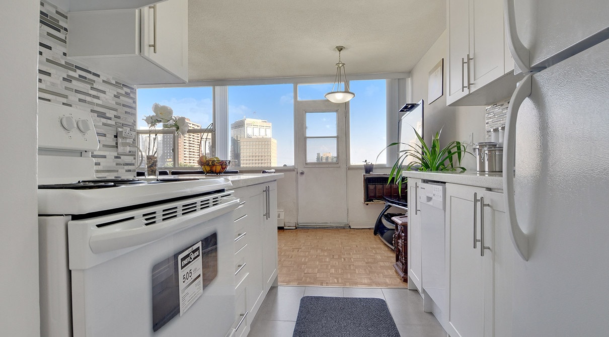 Primary Photo - Central Park Terrace (A)