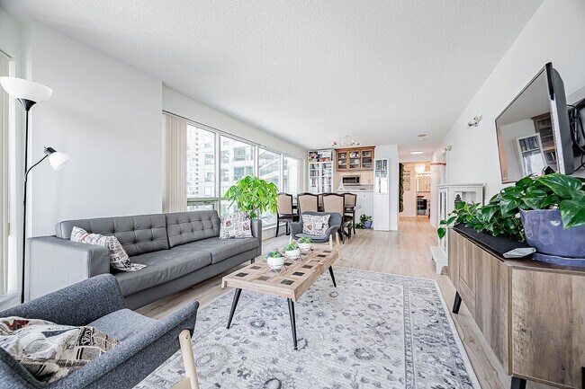 Photo du bâtiment - 10 Yonge St