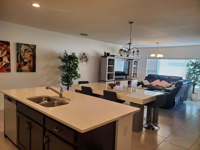 Foto del edificio - 1278 Wispy Cypress Dr