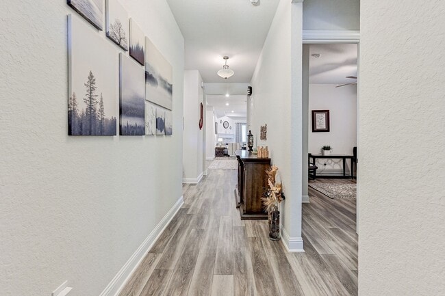 Building Photo - 4221 Davis Oak Dr