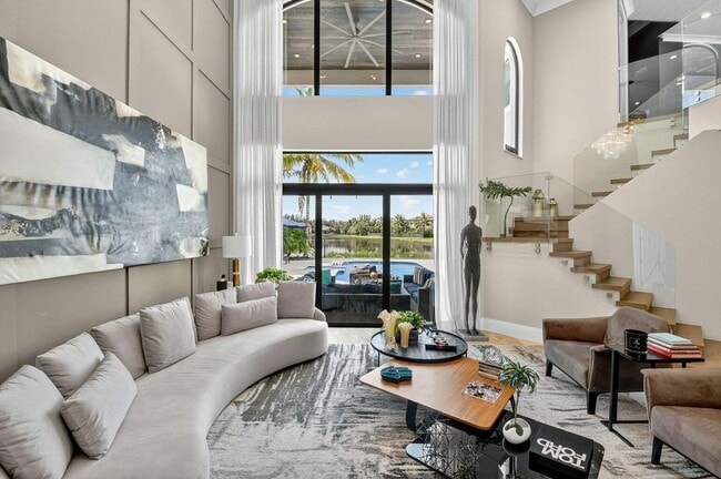 Photo - 16892 Strasbourg Ln House