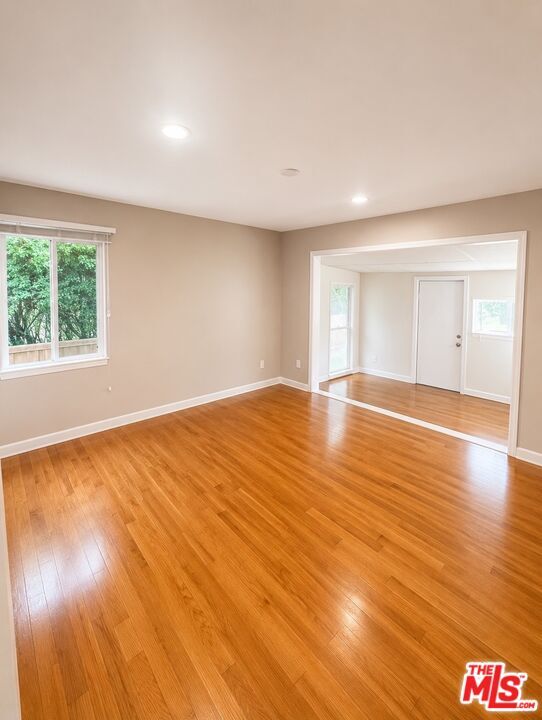 Foto del edificio - 20319 Ingomar St