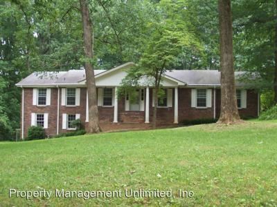 Primary Photo - 5495 Davis Dr