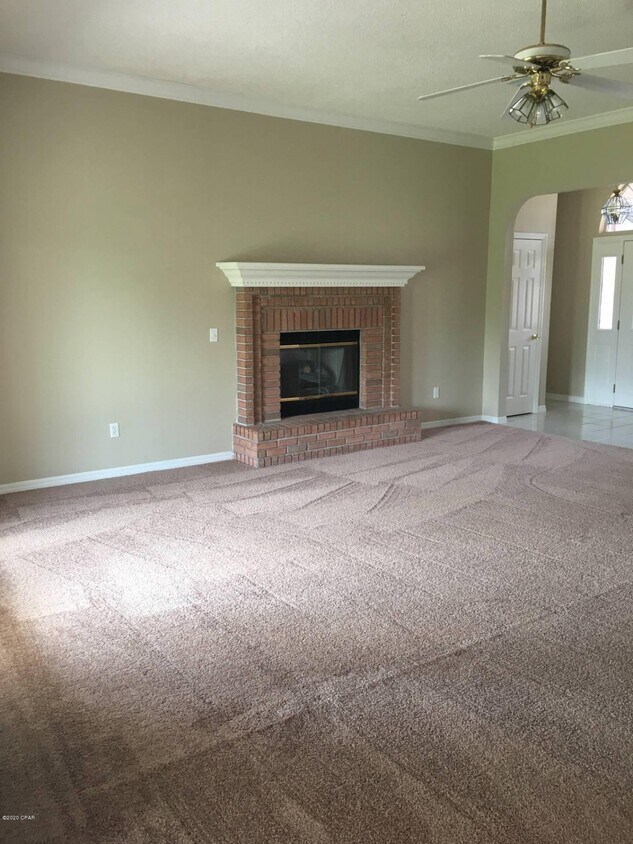 Building Photo - 6835 Forsythe Dr